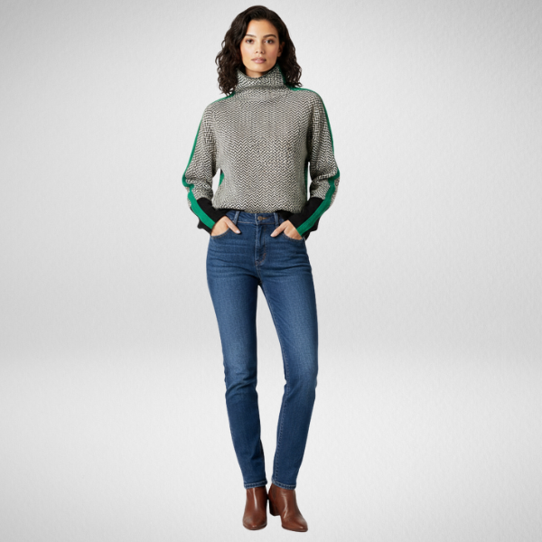 Collo alto a righe moderne